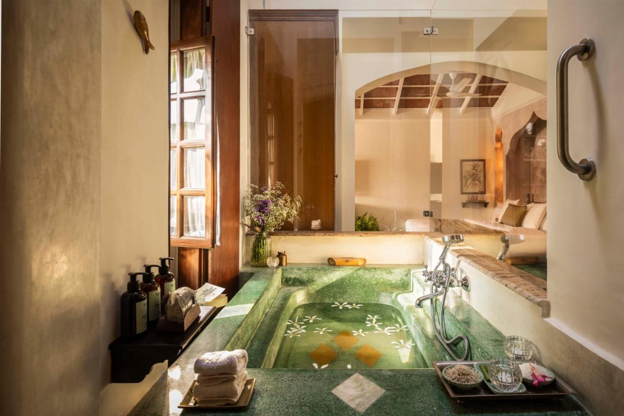 Country house Amrapali-house Of Grace Bambolim